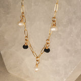 Hanging stone and pearl anklet